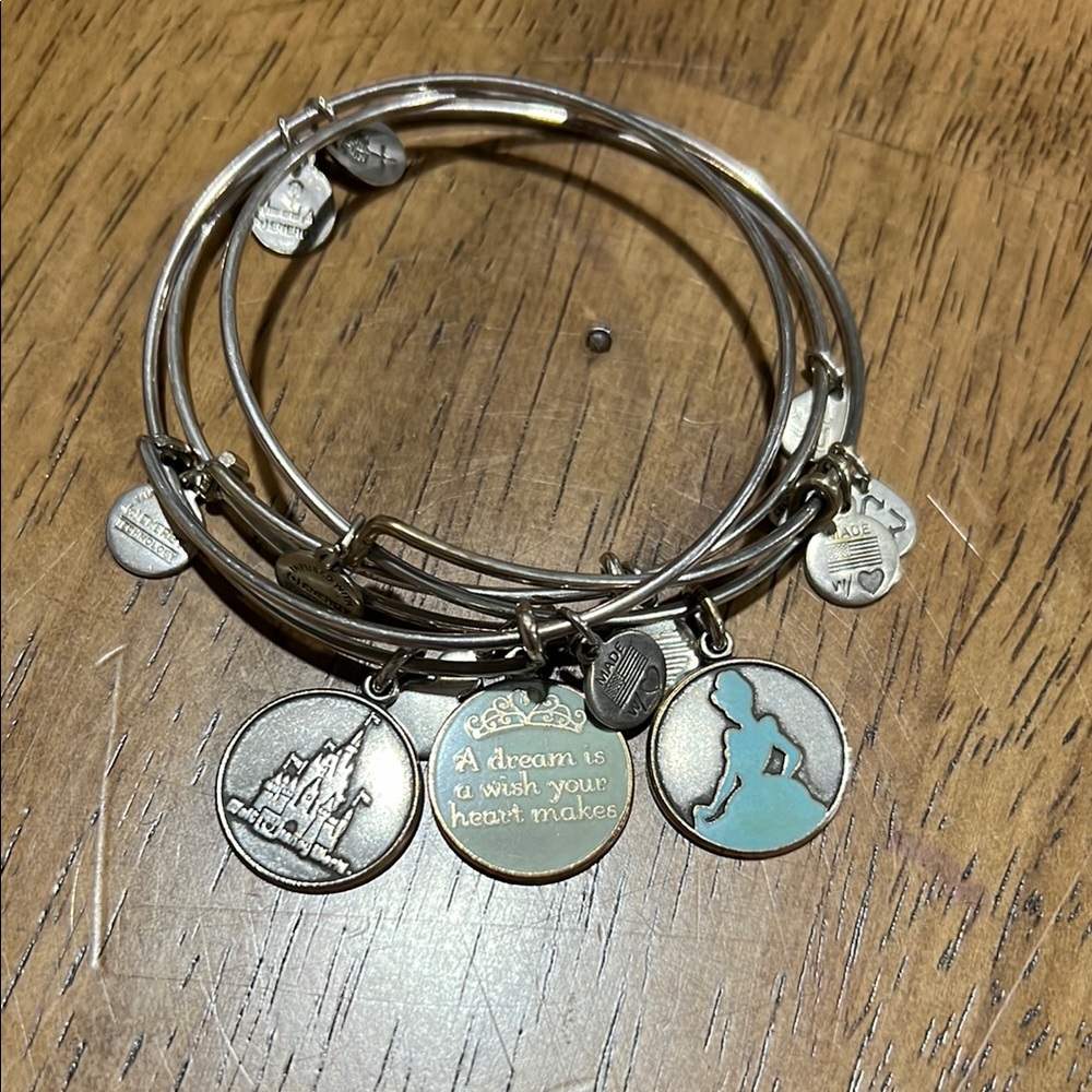 Disney Bracelet Set